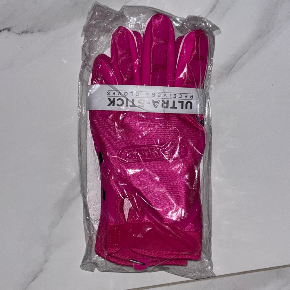 pink battle, gloves, ultra stick, receiver gloves